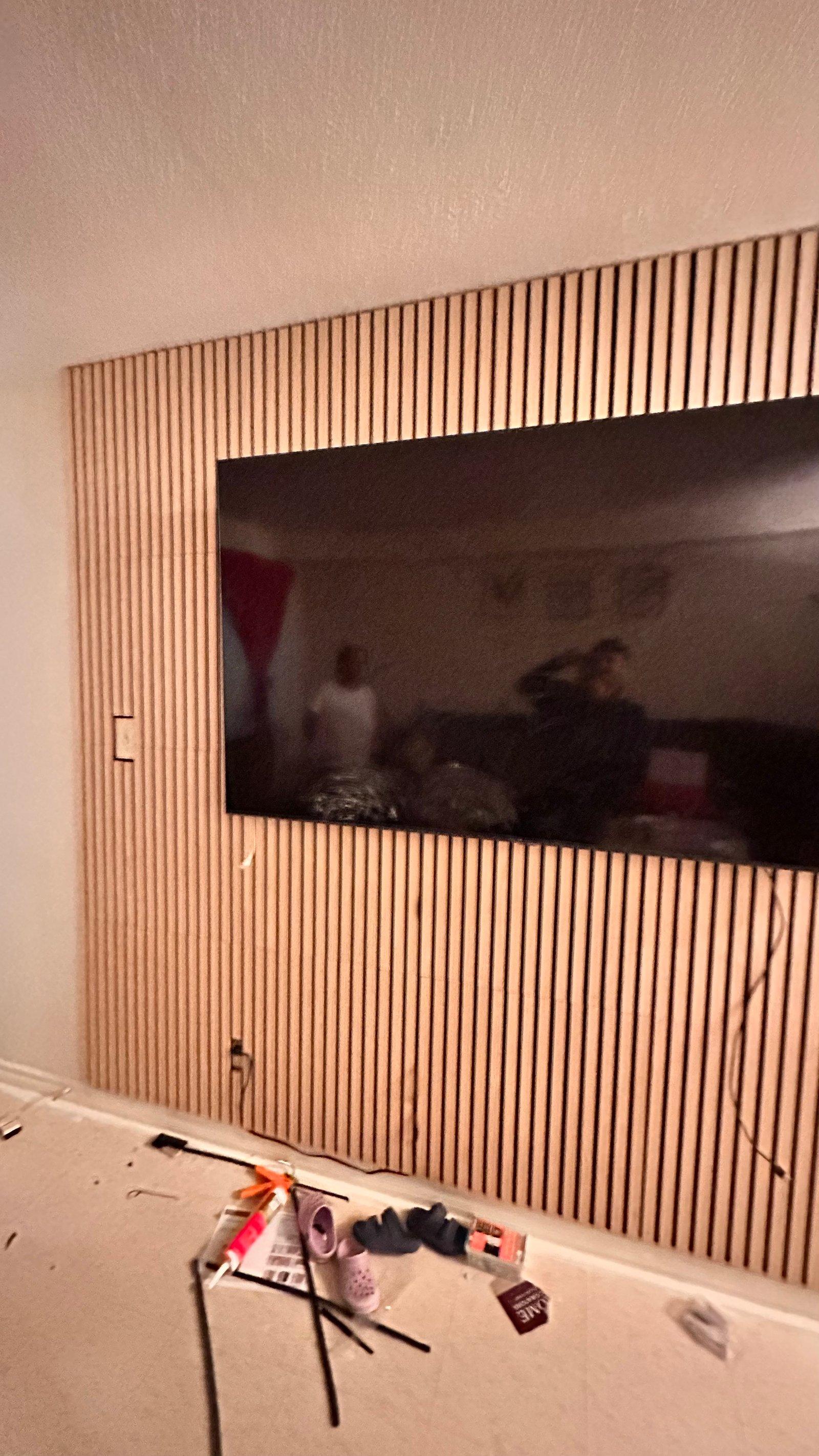 Room setup with furniture assembly